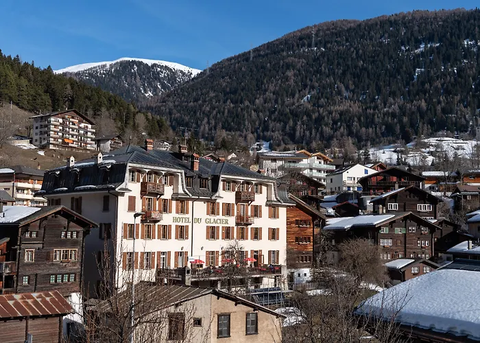 Du Glacier Boutique & Traditions Hotel